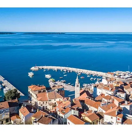 Villa Serenity With Private Pool Near Pula *